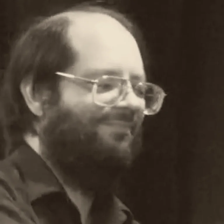 Portrait of Tom Brier